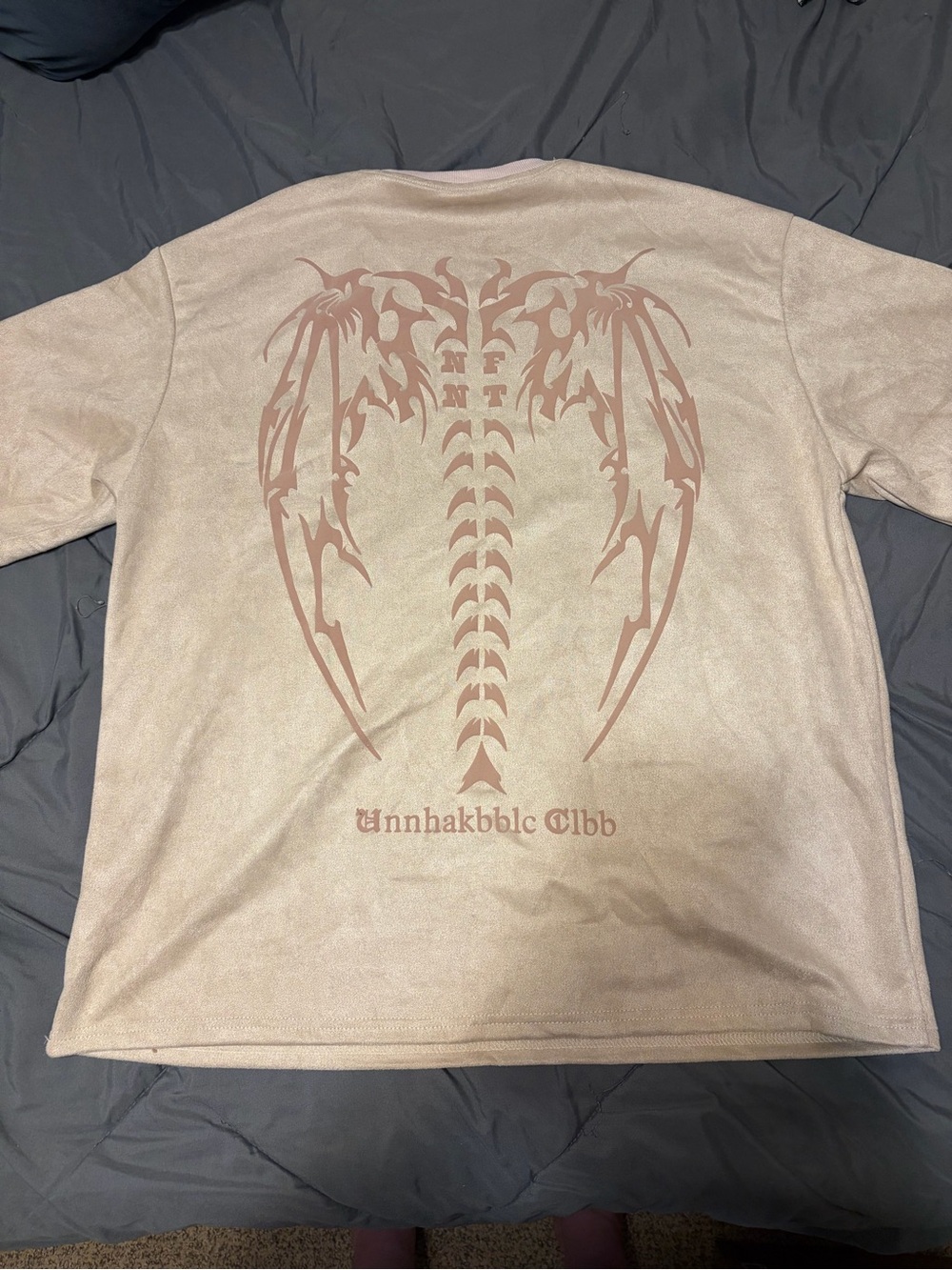 Men's Beige Graphic Long-Sleeve Shirt with Back Spine Wings